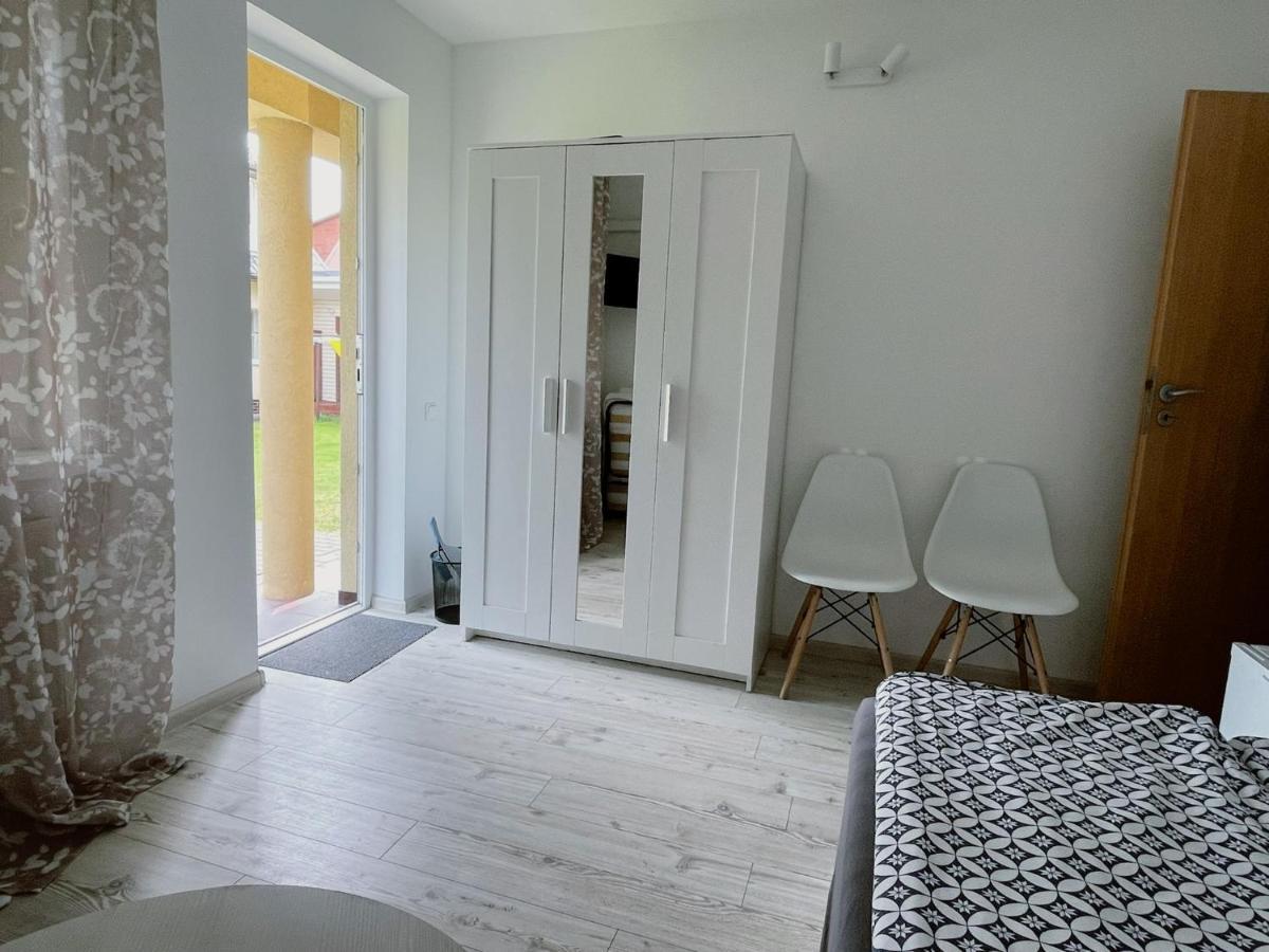 Poilsis Dzuku 10 A Otel Palanga Dış mekan fotoğraf