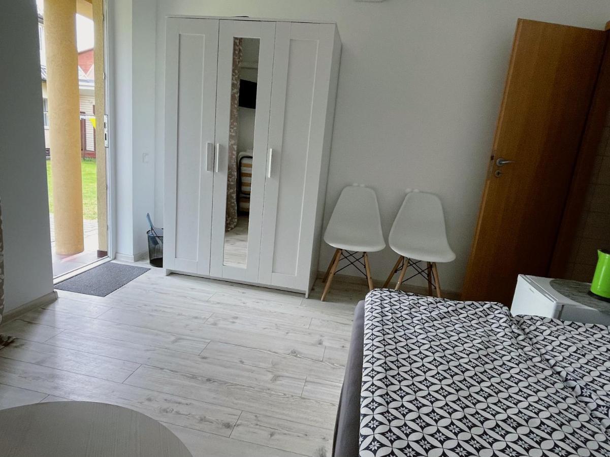 Poilsis Dzuku 10 A Otel Palanga Dış mekan fotoğraf